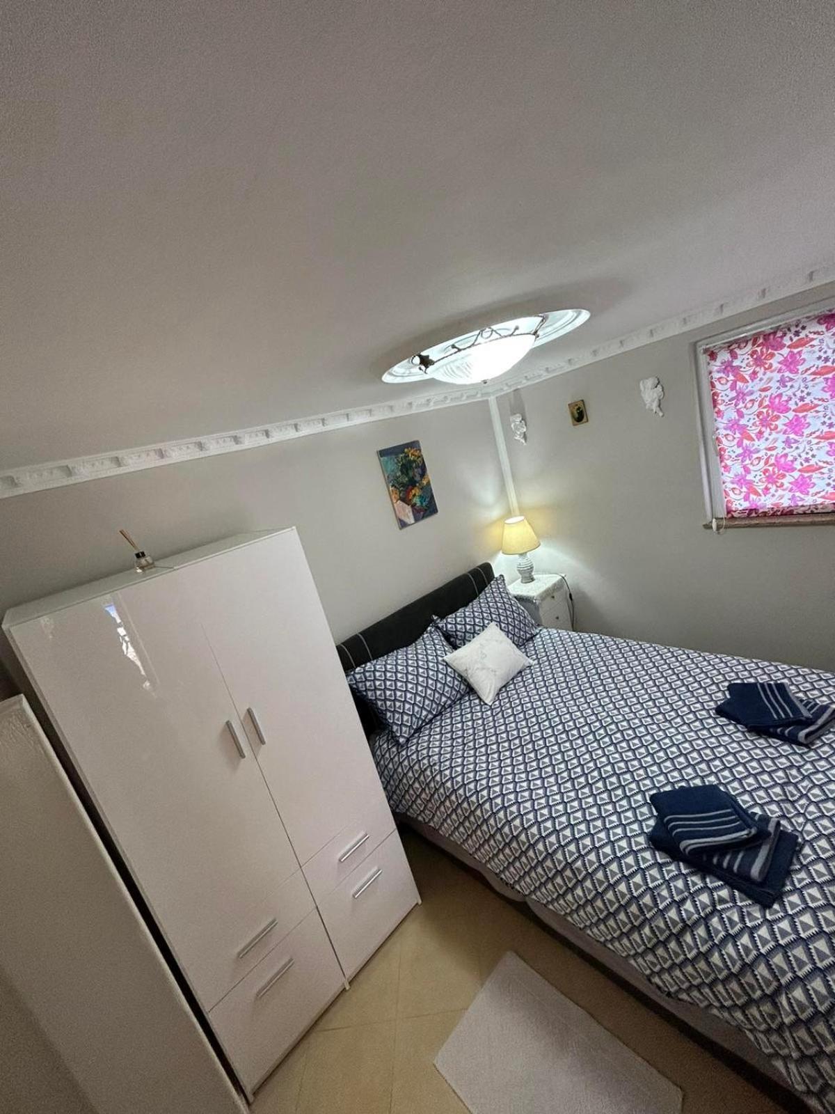 Apartman Pelcic,With Wifi And Free Parking Kostrena Eksteriør bilde