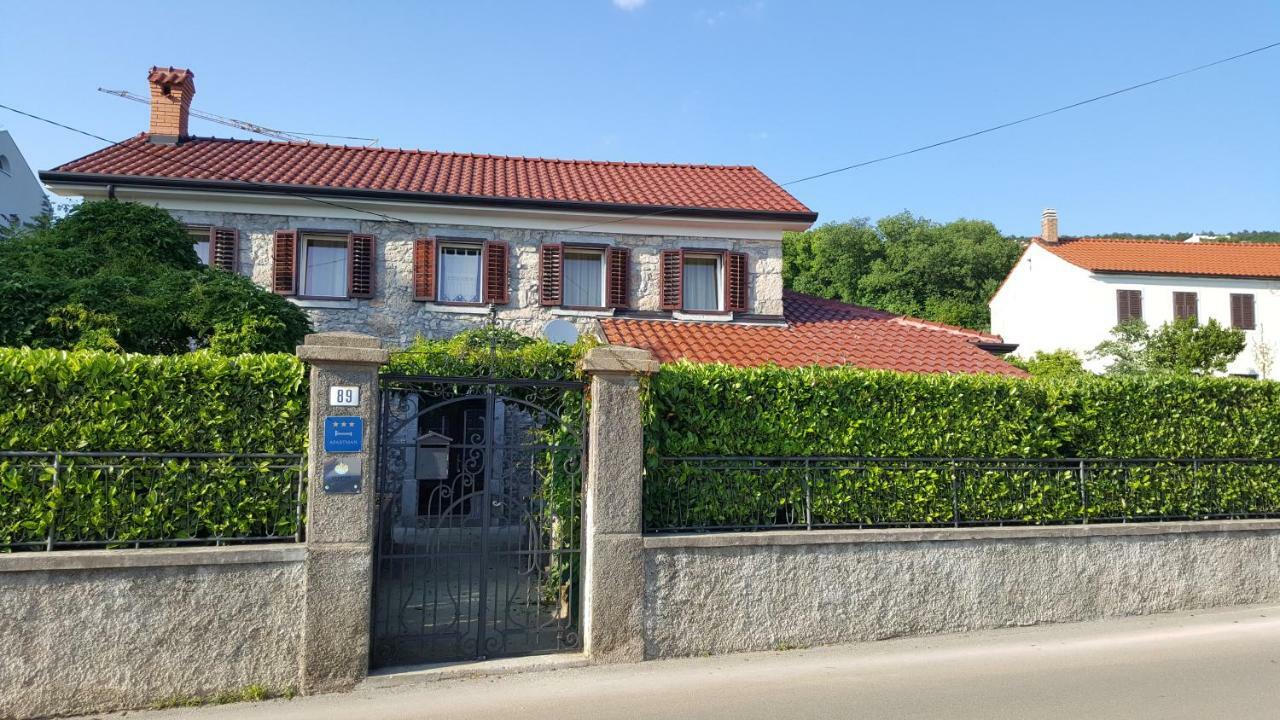 Apartman Pelcic,With Wifi And Free Parking Kostrena Eksteriør bilde